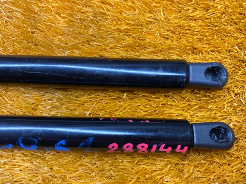 амортизатор багажника, 900 рублей, Красноярск