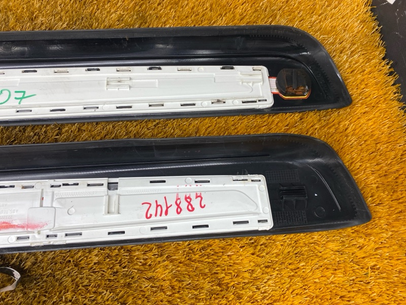 Накладка на порог салона, 7000 рублей, Красноярск