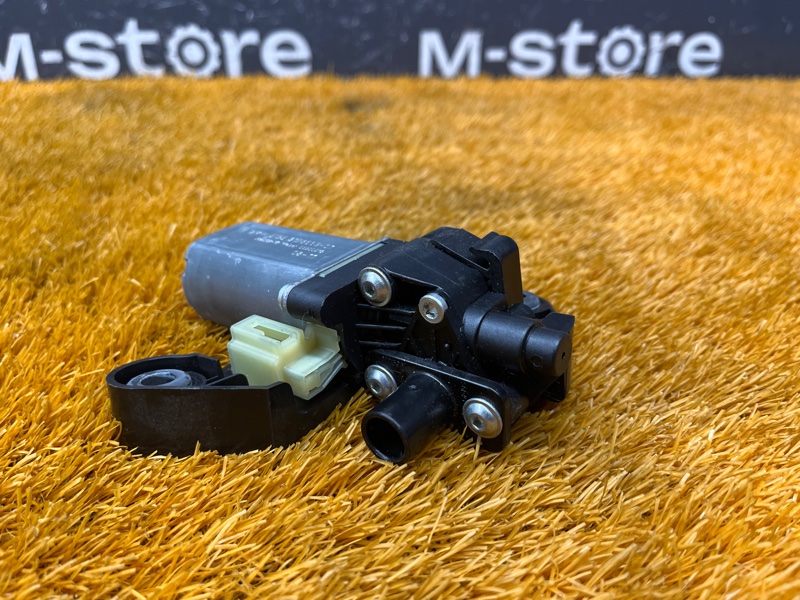 Моторчик шторки двери, 1000 рублей, Красноярск