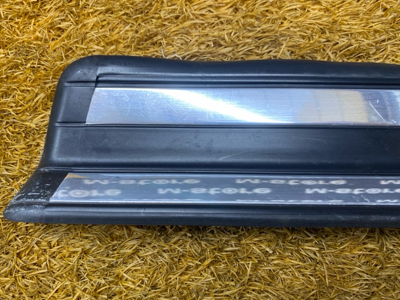 Накладка на порог салона, 500 рублей, Красноярск