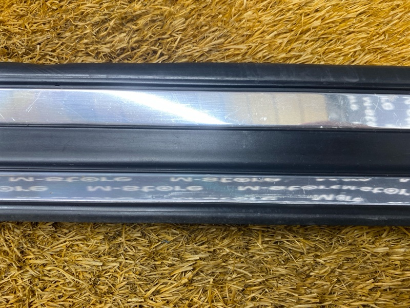 Накладка на порог салона, 500 рублей, Красноярск