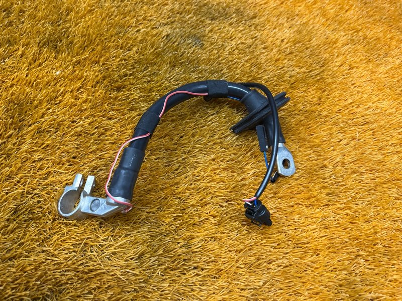 Клемма аккумулятора плюс, 500 рублей, Красноярск