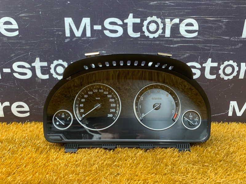 щиток приборов, 2000 рублей, Красноярск