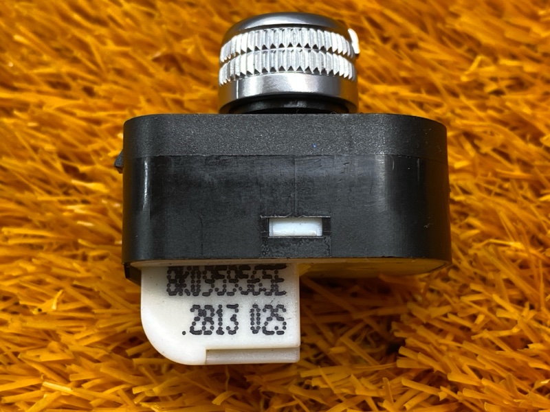 Кнопка регулировки зеркал, 800 рублей, Красноярск