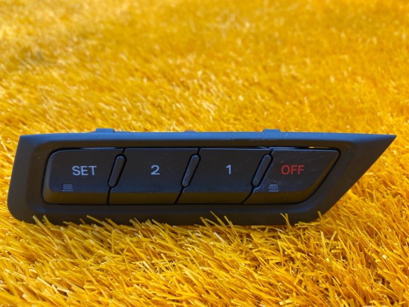 кнопка памяти сидений, 600 рублей, Красноярск