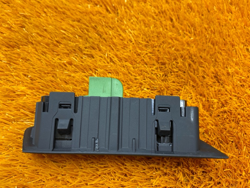 кнопка памяти сидений, 600 рублей, Красноярск