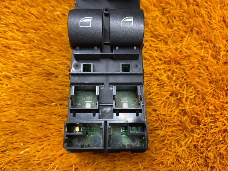 Блок управления стеклоподъемниками, 1700 рублей, Красноярск