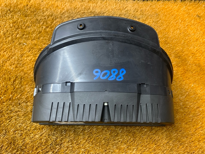 щиток приборов, 2000 рублей, Красноярск