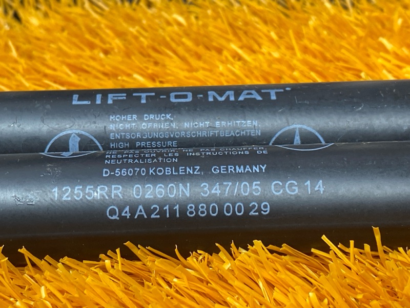 амортизатор капота, 1000 рублей, Красноярск