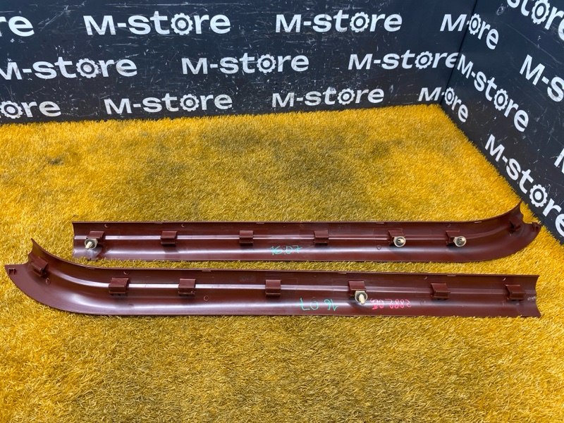 Накладка на порог салона, 700 рублей, Красноярск