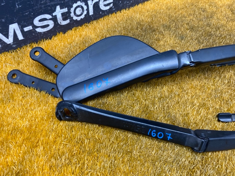 поводок стеклоочистителя, 7000 рублей, Красноярск