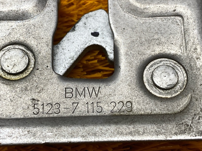 замок капота, 500 рублей, Красноярск