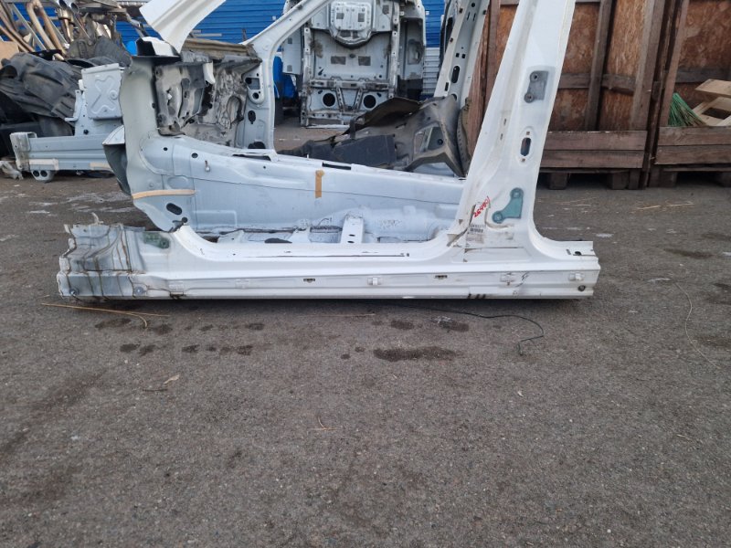 Порог кузовной, 4280 рублей, Красноярск