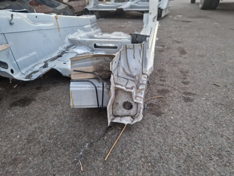 Порог кузовной, 4280 рублей, Красноярск