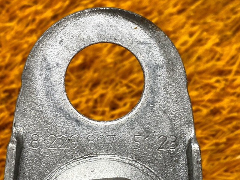 замок капота, 1000 рублей, Красноярск