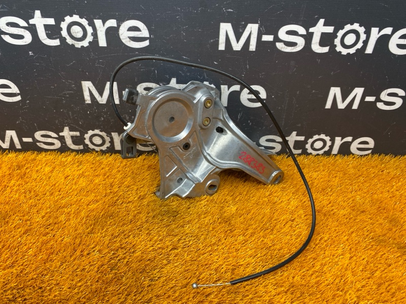 Педаль стояночного тормоза, 1000 рублей, Красноярск