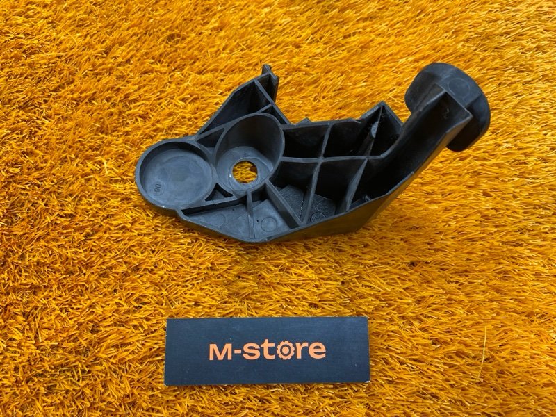 кронштейн фары, 400 рублей, Красноярск