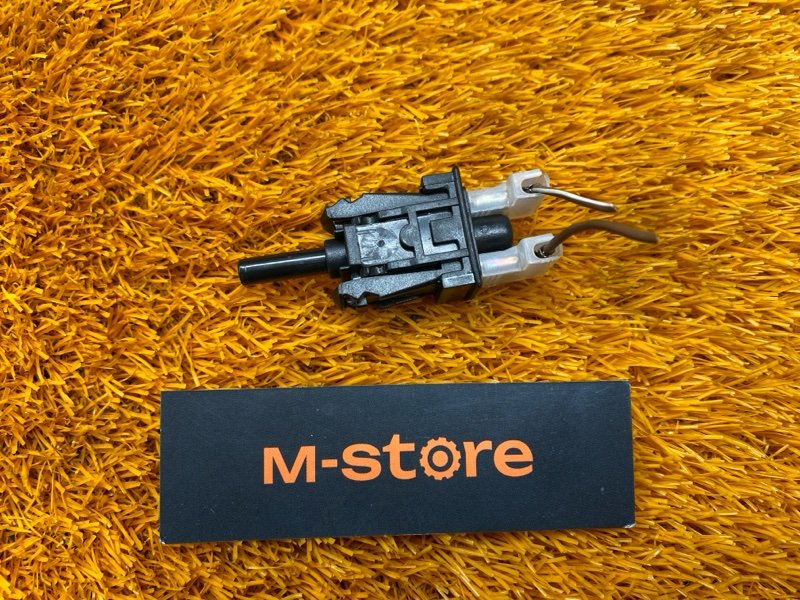 Концевик стояночного тормоза, 900 рублей, Красноярск