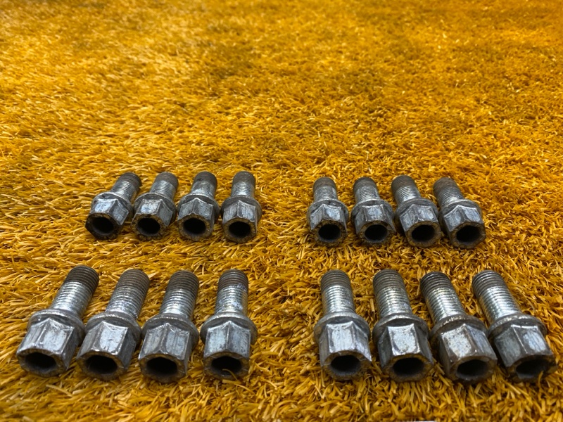 болт колесный, 1600 рублей, Красноярск