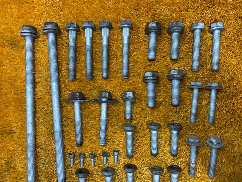 болты и гайки, 800 рублей, Красноярск