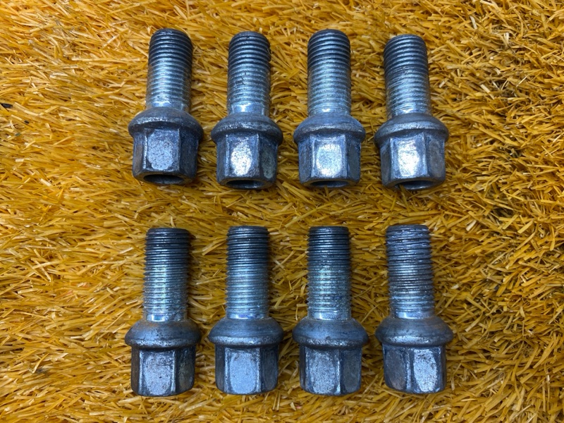 болт колесный, 1600 рублей, Красноярск