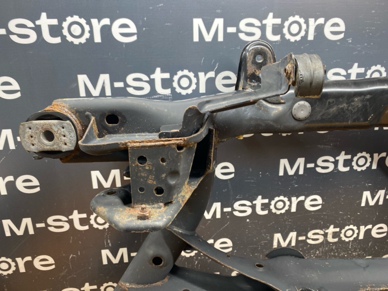 Балка поперечная (подрамник), 4000 рублей, Красноярск