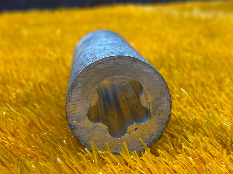 Втулка распорная, 200 рублей, Красноярск