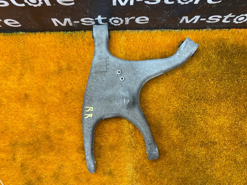 Рычаг подвески нижний, 500 рублей, Красноярск