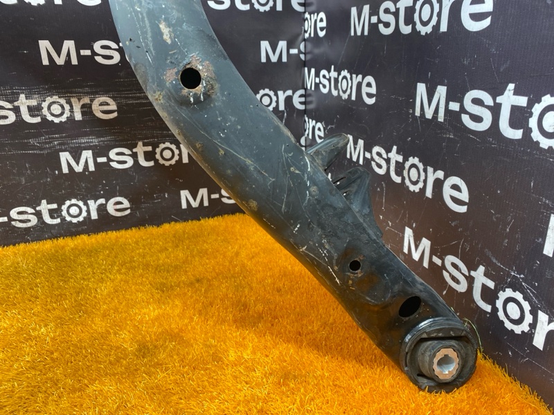 Балка поперечная (подрамник), 2000 рублей, Красноярск