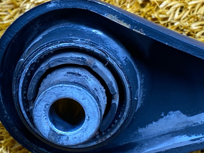 Рычаг подвески нижний, 1500 рублей, Красноярск