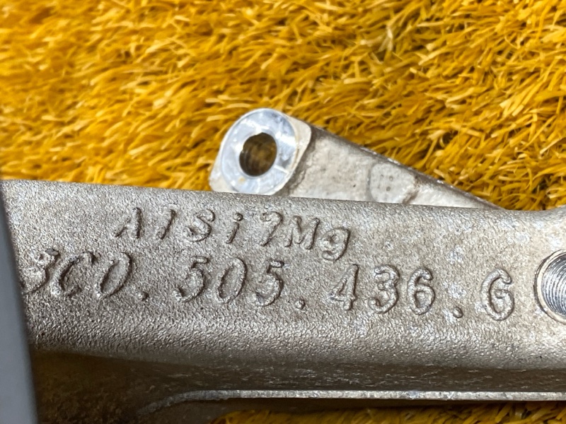 кулак поворотный, 2500 рублей, Красноярск