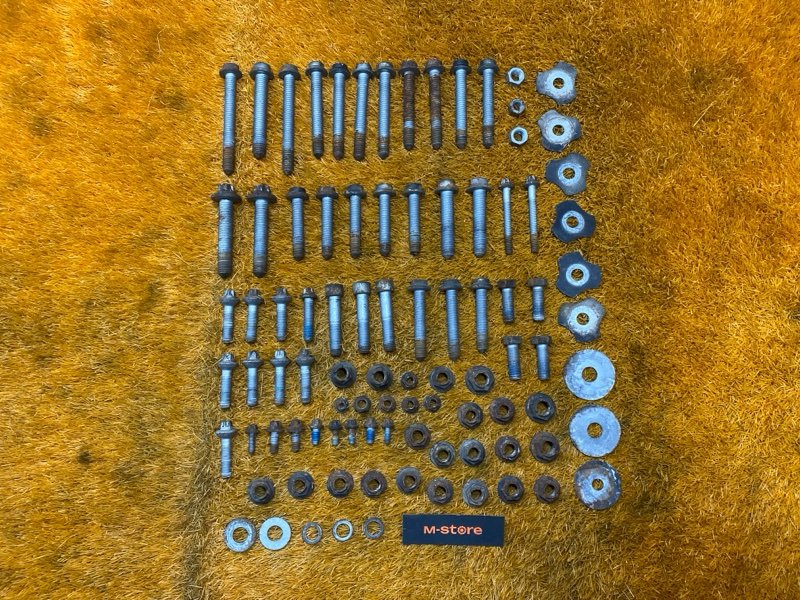 болты и гайки, 900 рублей, Красноярск