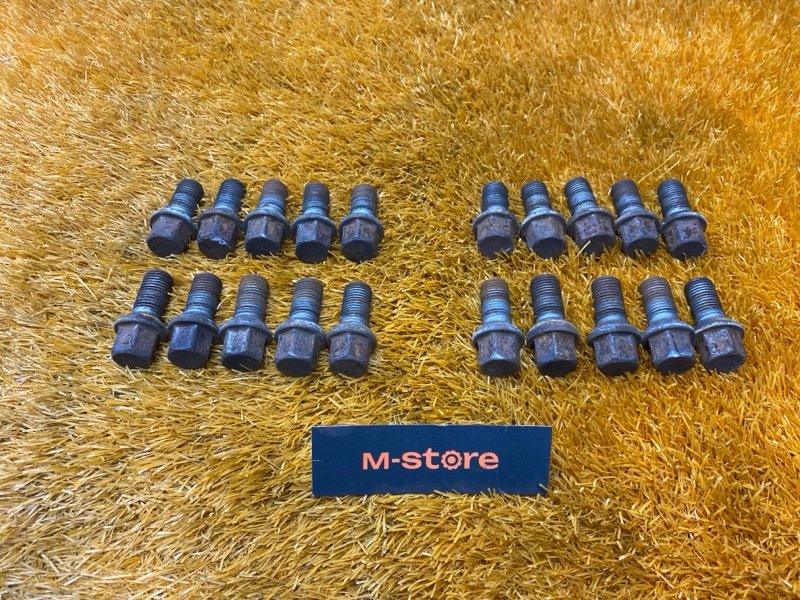 болт колесный, 2000 рублей, Красноярск