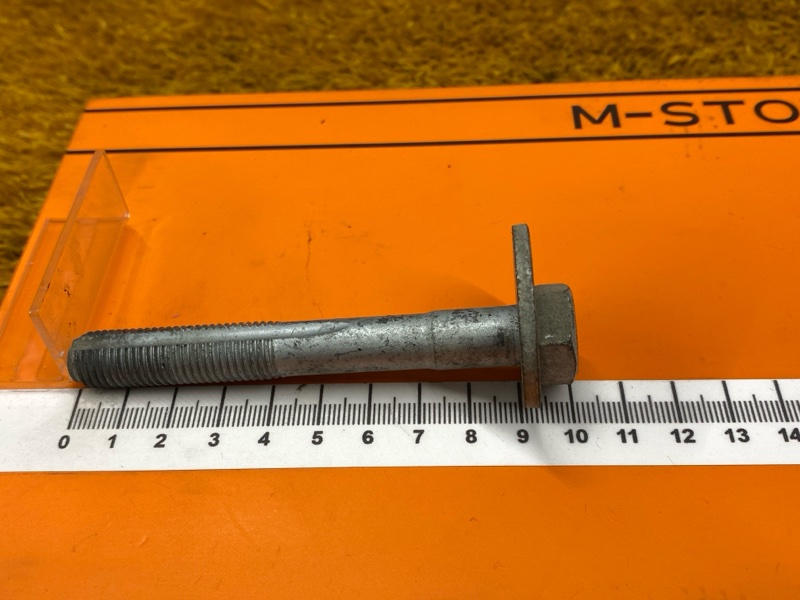 Болт развальный, 600 рублей, Красноярск