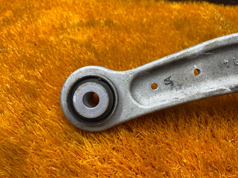 Рычаг подвески верхний, 900 рублей, Красноярск