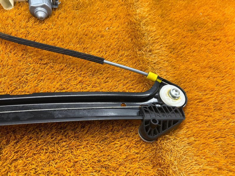 стеклоподъемник, 1000 рублей, Красноярск