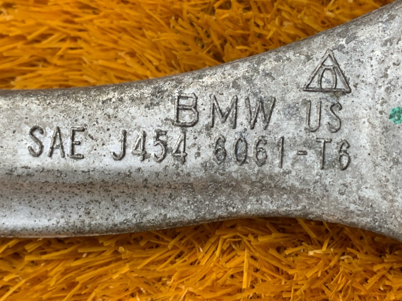 Рычаг подвески верхний, 1000 рублей, Красноярск