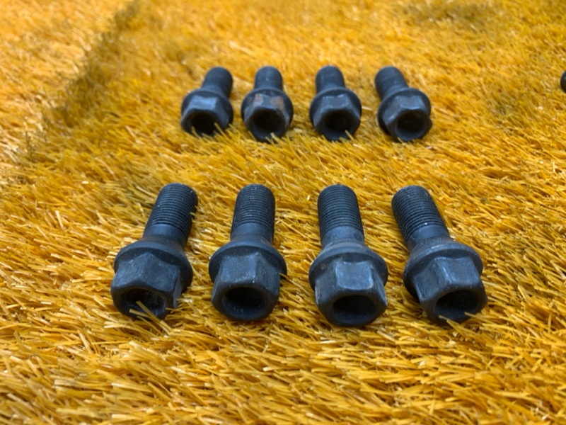 болт колесный, 1600 рублей, Красноярск