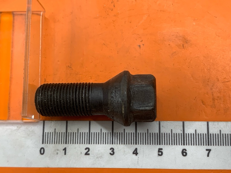 болт колесный, 1600 рублей, Красноярск