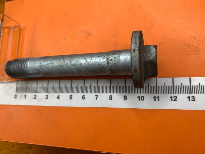 Болт развальный, 800 рублей, Красноярск