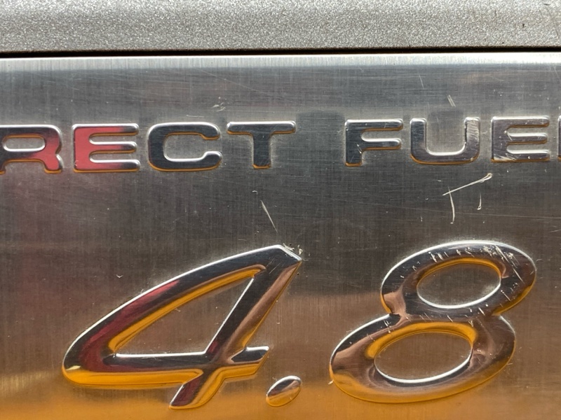 крышка двигателя, 1000 рублей, Красноярск