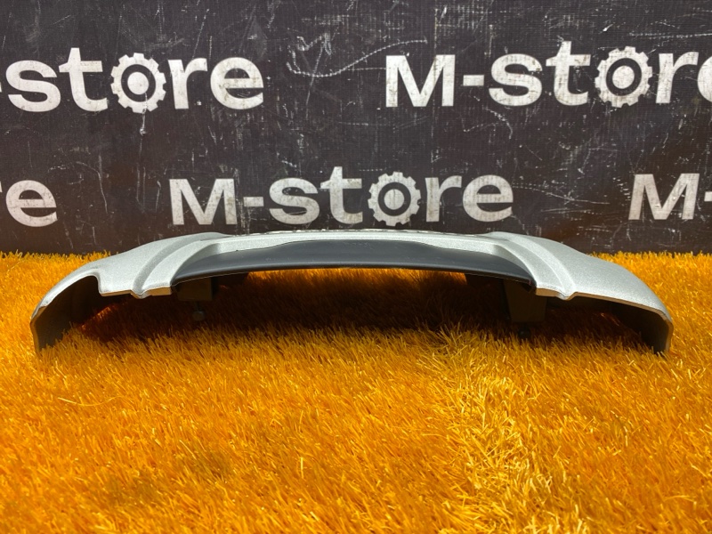 крышка двигателя, 1000 рублей, Красноярск