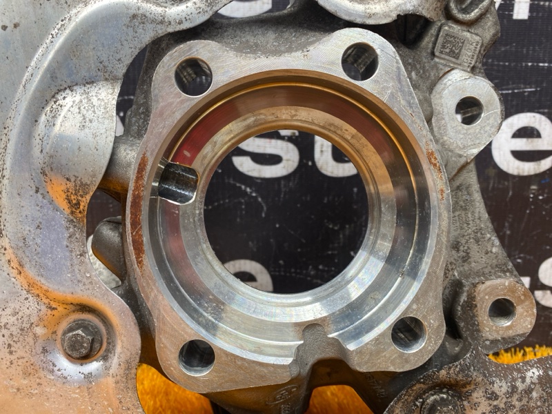 кулак поворотный, 15000 рублей, Красноярск