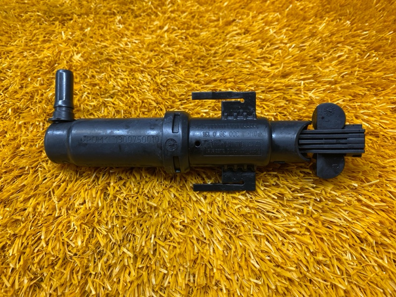 Форсунка омывателя фары, 1000 рублей, Красноярск