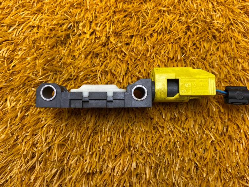 Датчик airbag ( удара), 300 рублей, Красноярск