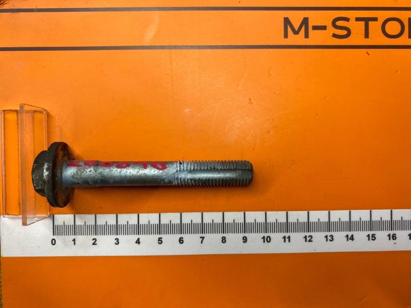 Болт развальный, 1000 рублей, Красноярск