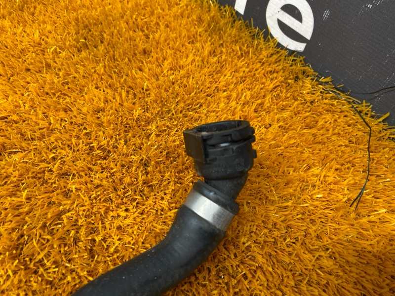 Патрубок системы охлаждения, 3000 рублей, Красноярск