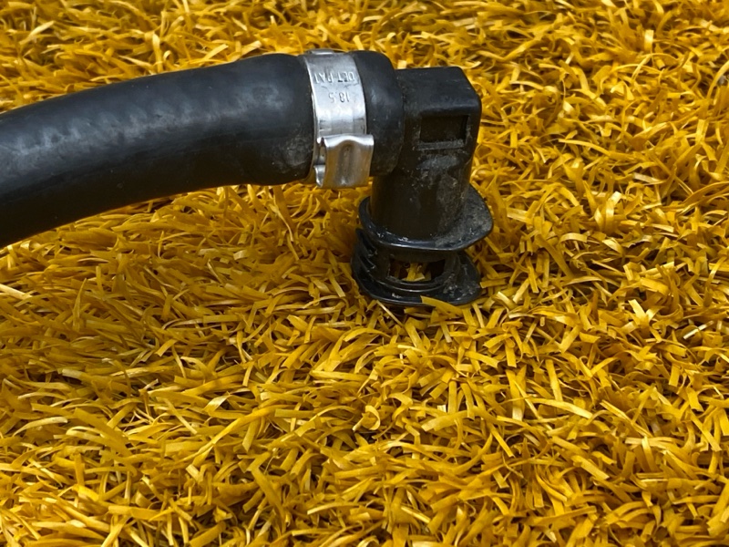 Шланг омывателя фар, 1000 рублей, Красноярск