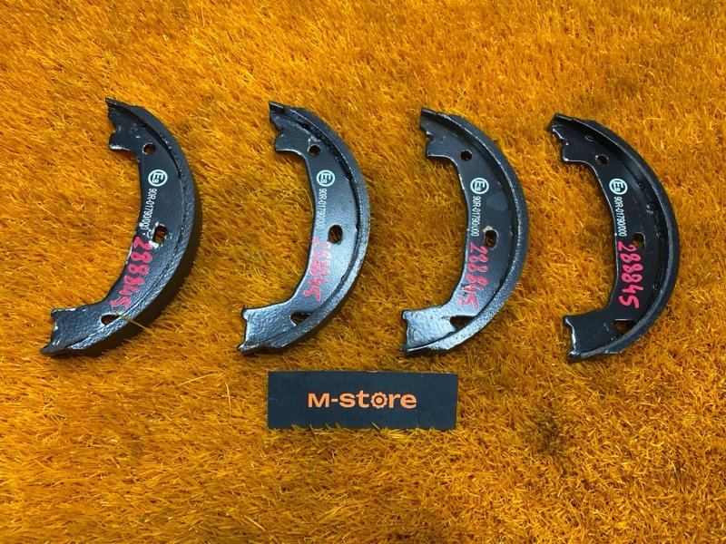 Колодки ручника, 500 рублей, Красноярск