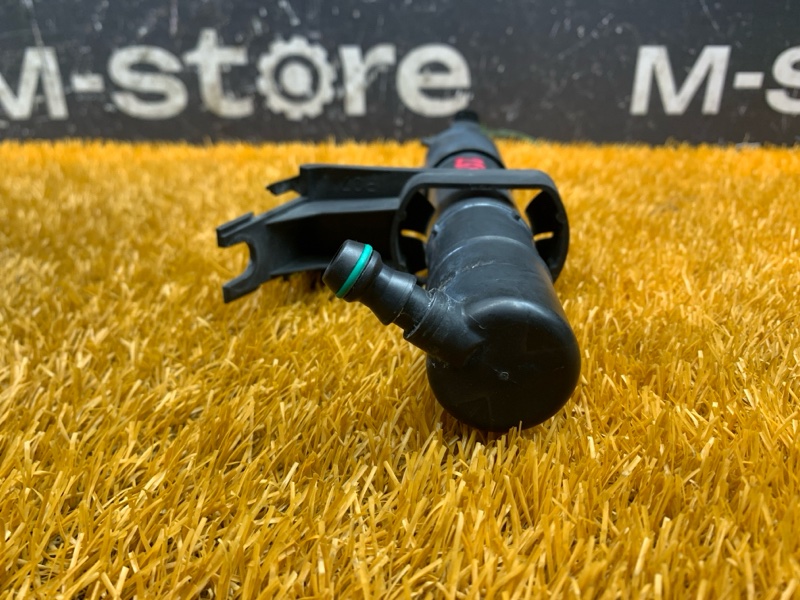 Форсунка омывателя фары, 1000 рублей, Красноярск